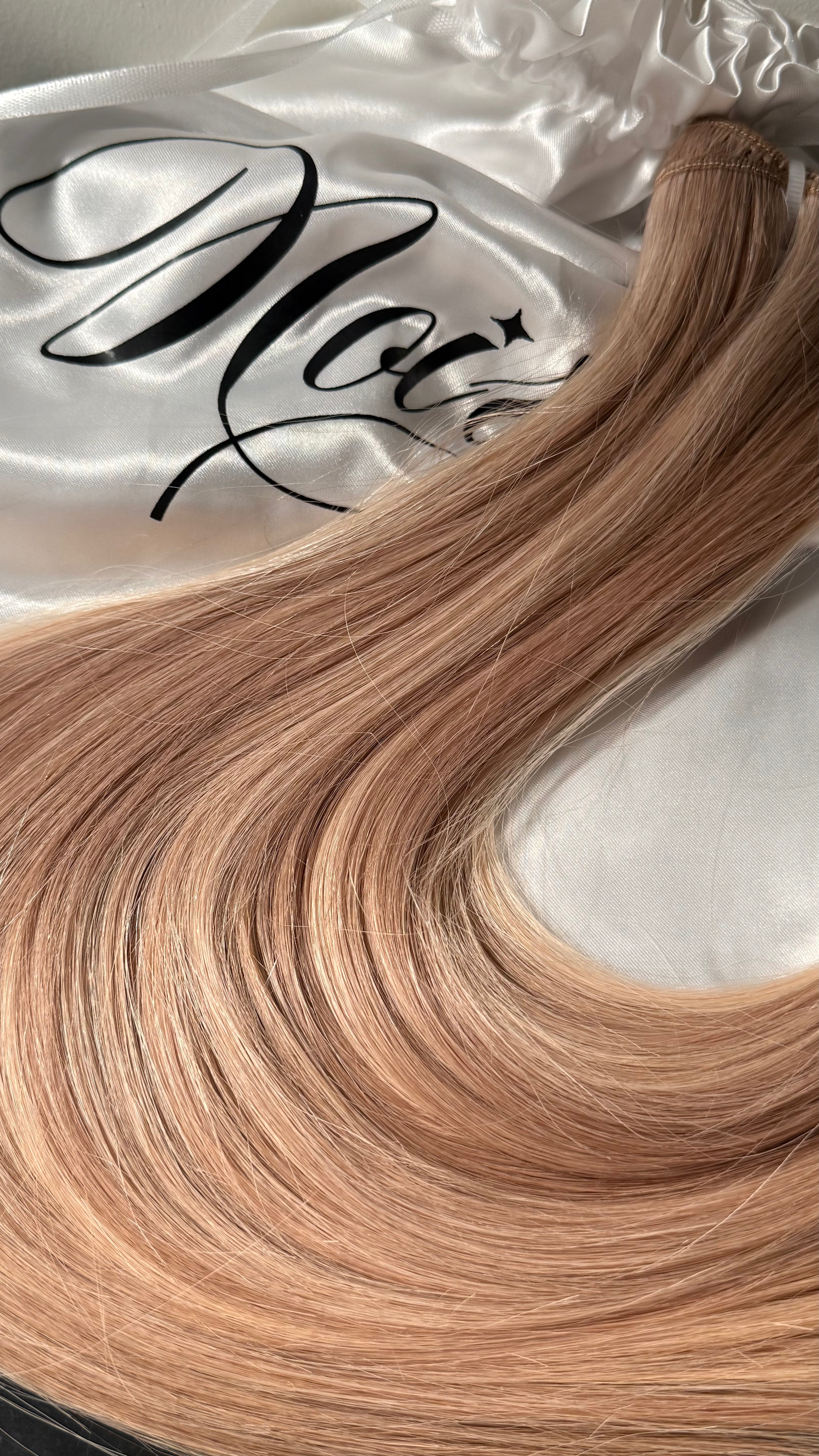 Bundle Straight Blondie
